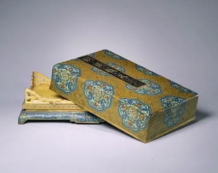 皇宮裡(lǐ)精美(měi)絕倫的(de)文(wén)房(fáng)寶貝